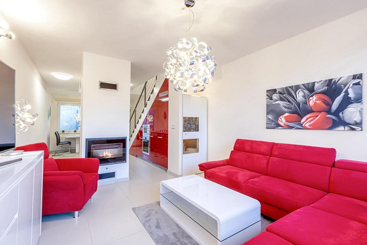 Miky Apartman Klinovec Garden Loučná pod Klínovcem المظهر الخارجي الصورة